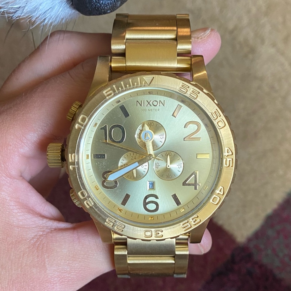 Nixon gold 51-30